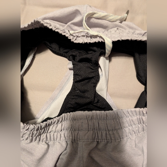 Vuori Clementine 2.0 Shorts Woman - Picture 8 of 8